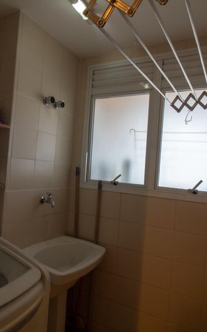 Studio para alugar com 47m², 1 quarto e 1 vaga Studio para alugar com 47m², 1 quarto e 1 vagaÁrea de Serviço