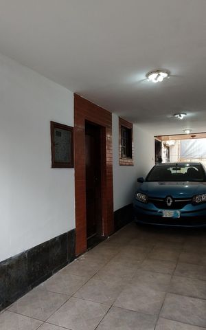 Casa de condomínio à venda com 268m², 3 quartos e 2 vagasFachada 
