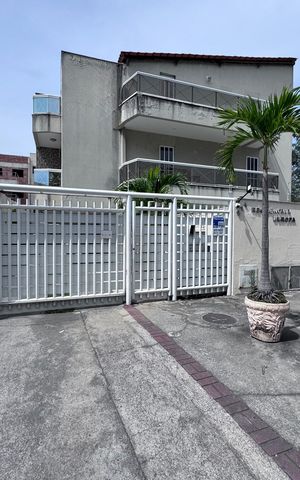 Casa à venda com 127m², 3 quartos e 1 vaga Casa à venda com 127m², 3 quartos e 1 vagaFachada