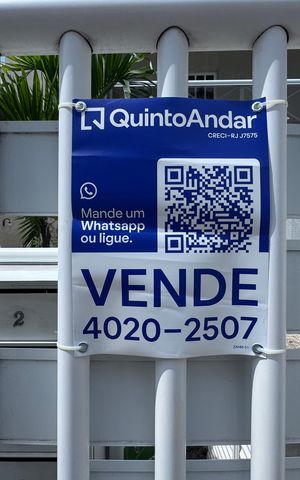 Casa à venda com 127m², 3 quartos e 1 vaga Casa à venda com 127m², 3 quartos e 1 vagaPlaquinha