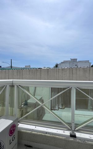 Casa à venda com 127m², 3 quartos e 1 vaga Casa à venda com 127m², 3 quartos e 1 vagaVaranda da Suíte 1
