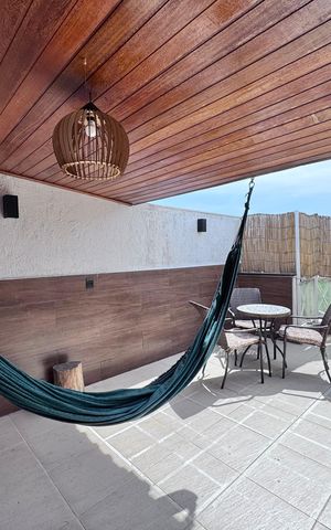 Casa à venda com 127m², 3 quartos e 1 vaga Casa à venda com 127m², 3 quartos e 1 vagaTerraço