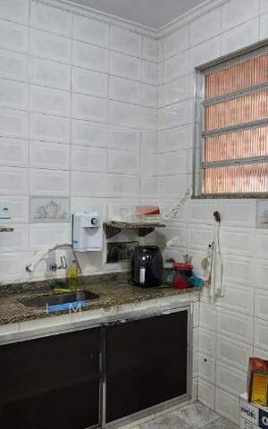 Casa à venda com 100m², 3 quartos e 2 vagas