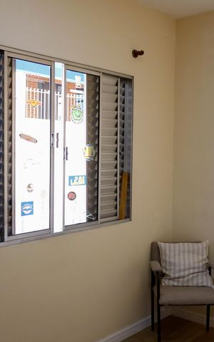 Casa de condomínio à venda com 184m², 3 quartos e 3 vagasQuarto 