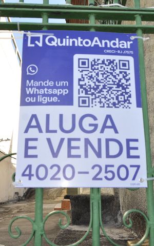 Casa de condomínio à venda com 70m², 2 quartos e sem vagaPlaca