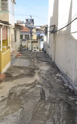 Casa de condomínio à venda com 70m², 2 quartos e sem vagaÁrea comum