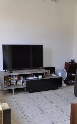 Casa de condomínio à venda com 70m², 2 quartos e sem vagaSala