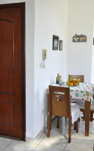 Casa de condomínio à venda com 70m², 2 quartos e sem vagaSala