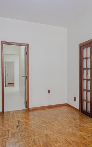 Apartamento à venda com 115m², 2 quartos e 1 vagaSala