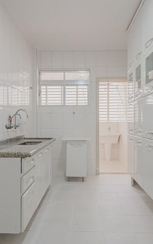 Apartamento à venda com 115m², 2 quartos e 1 vagaCozinha