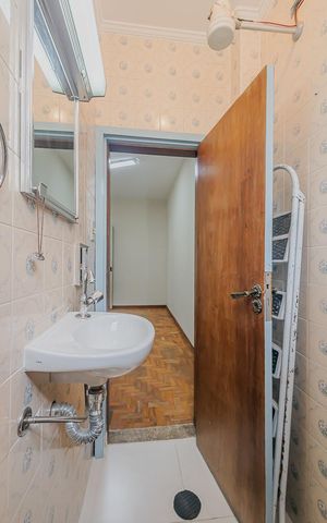 Apartamento à venda com 115m², 2 quartos e 1 vagaBanheiro da Suíte