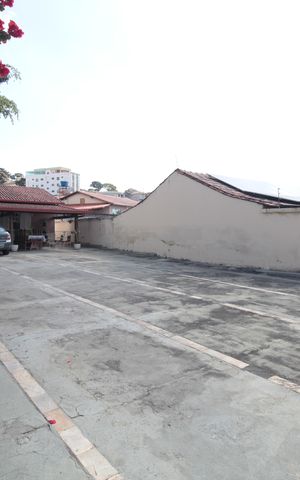 Casa à venda com 411m², 3 quartos e 3 vagasGaragem