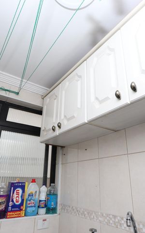 Apartamento à venda com 68m², 3 quartos e 1 vagaÁrea de Serviço