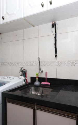 Apartamento à venda com 68m², 3 quartos e 1 vagaÁrea de Serviço