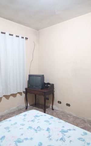 Casa à venda com 200m², 4 quartos e 4 vagasSuíte 1