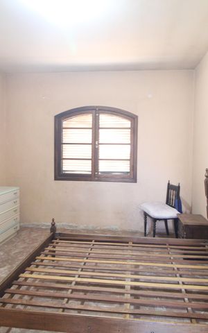 Casa à venda com 200m², 4 quartos e 4 vagasSuíte 2
