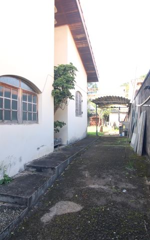 Casa à venda com 200m², 4 quartos e 4 vagasÁrea comum