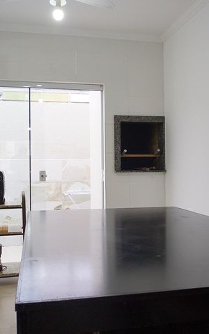 Apartamento para alugar com 85m², 2 quartos e 2 vagasCozinha