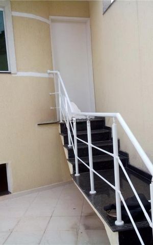 Casa à venda com 152m², 2 quartos e 5 vagas