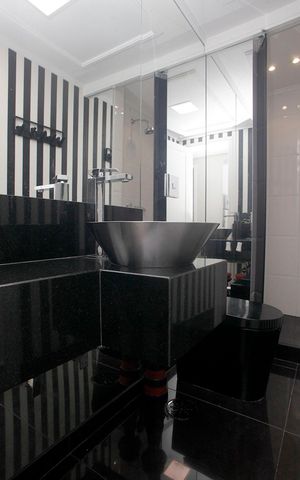 Apartamento à venda com 110m², 2 quartos e 1 vagaBanheiro Social