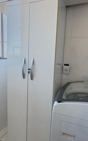 Apartamento à venda com 120m², 2 quartos e 2 vagas Apartamento à venda com 120m², 2 quartos e 2 vagasLavanderia