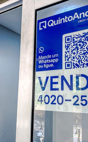 Apartamento à venda com 55m², 2 quartos e 1 vagaPlaquinha