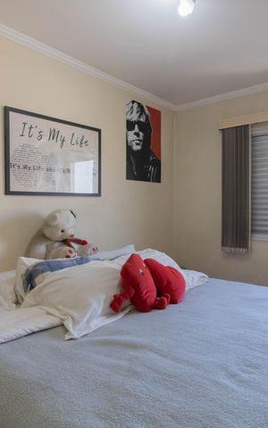 Apartamento à venda com 6640m², 2 quartos e 1 vaga Apartamento à venda com 6640m², 2 quartos e 1 vagaQuarto 1
