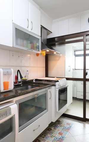 Apartamento à venda com 96m², 3 quartos e 2 vagasCozinha