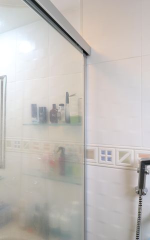 Apartamento à venda com 96m², 3 quartos e 2 vagasBanheiro da Suíte
