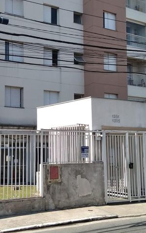 Apartamento à venda com 49m², 2 quartos e 1 vaga Apartamento à venda com 49m², 2 quartos e 1 vagaFachada