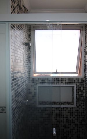 Apartamento à venda com 49m², 2 quartos e 1 vagaBanheiro Social