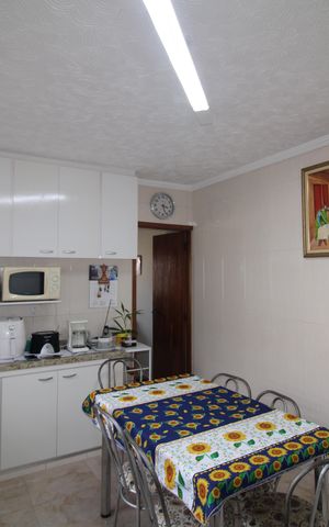 Casa à venda com 262m², 3 quartos e 1 vagaCasa 2 - Cozinha