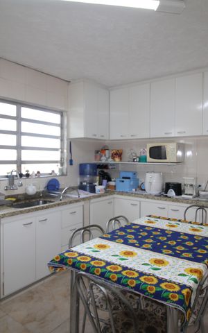 Casa à venda com 262m², 3 quartos e 1 vagaCasa 2 - Cozinha