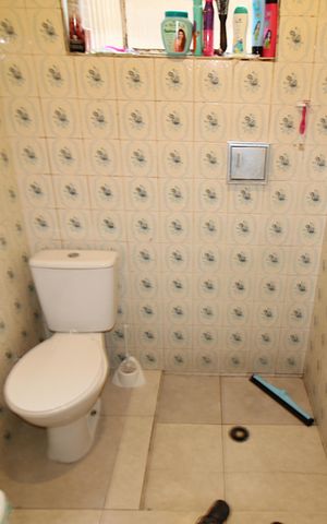 Casa à venda com 262m², 3 quartos e 1 vagaBanheiro