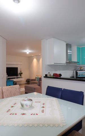 Apartamento à venda com 135m², 4 quartos e 2 vagasSala de Jantar