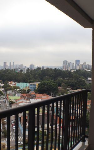 Apartamento à venda com 60m², 2 quartos e 1 vaga Apartamento à venda com 60m², 2 quartos e 1 vagaVaranda