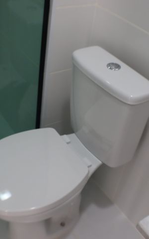 Apartamento à venda com 60m², 2 quartos e 1 vaga Apartamento à venda com 60m², 2 quartos e 1 vagaBanheiro Social