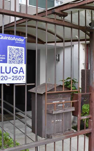 Apartamento para alugar com 119m², 3 quartos e 1 vagaPlaquinha