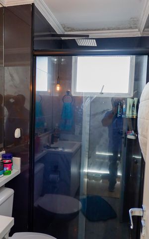 Apartamento à venda com 50m², 2 quartos e 1 vaga Apartamento à venda com 50m², 2 quartos e 1 vagaBanheiro
