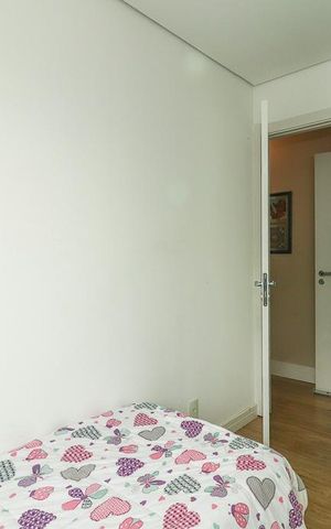 Apartamento à venda com 93m², 3 quartos e 2 vagasQuarto 4