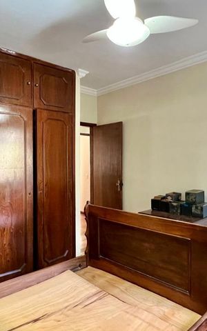 Apartamento à venda com 320m², 4 quartos e 3 vagas Apartamento à venda com 320m², 4 quartos e 3 vagasQuarto 3
