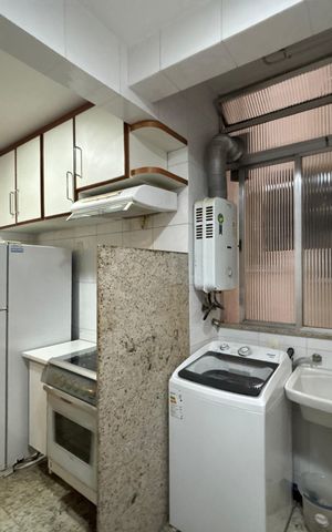 Apartamento à venda com 75m², 3 quartos e sem vaga Apartamento à venda com 75m², 3 quartos e sem vagaÁrea de serviço