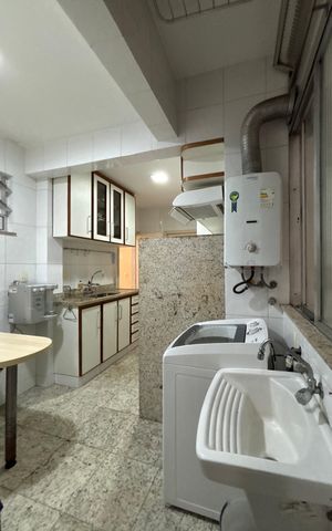 Apartamento à venda com 75m², 3 quartos e sem vaga Apartamento à venda com 75m², 3 quartos e sem vagaÁrea de serviço
