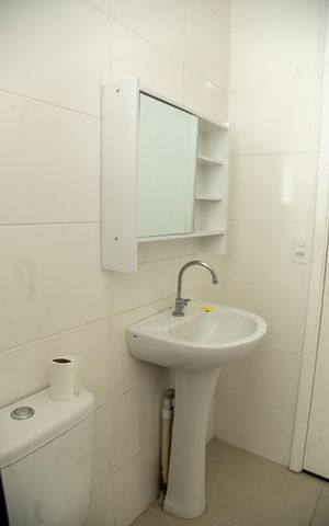 Apartamento à venda com 34m², 2 quartos e sem vaga Apartamento à venda com 34m², 2 quartos e sem vagaBanheiro