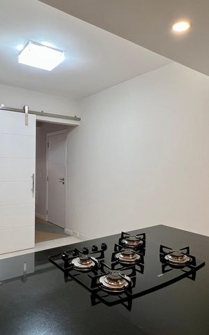Apartamento à venda com 140m², 3 quartos e 2 vagas Apartamento à venda com 140m², 3 quartos e 2 vagasCozinha