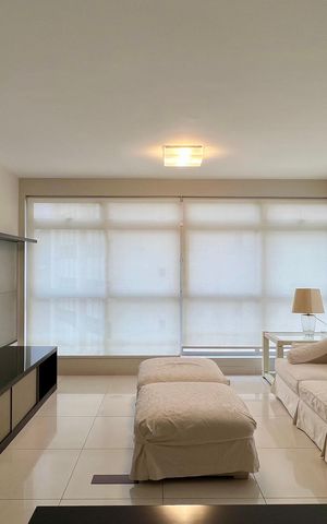 Apartamento à venda com 140m², 3 quartos e 2 vagas Apartamento à venda com 140m², 3 quartos e 2 vagasSala