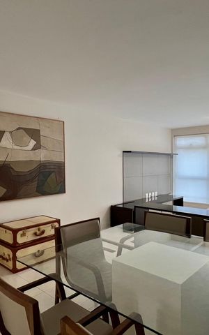 Apartamento à venda com 140m², 3 quartos e 2 vagas Apartamento à venda com 140m², 3 quartos e 2 vagasSala