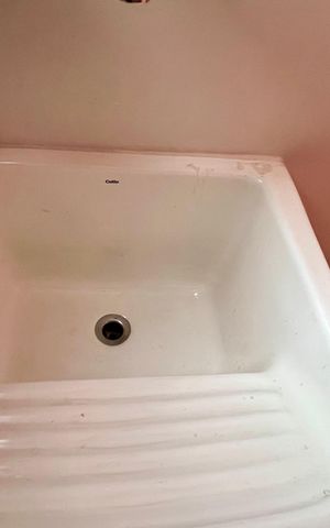Apartamento à venda com 140m², 3 quartos e 2 vagas Apartamento à venda com 140m², 3 quartos e 2 vagasBanheiro de serviço