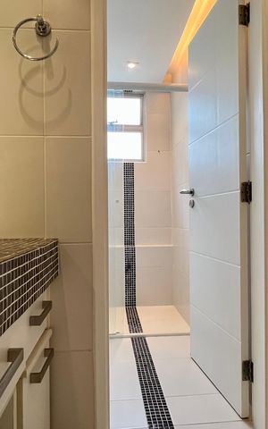 Apartamento à venda com 140m², 3 quartos e 2 vagas Apartamento à venda com 140m², 3 quartos e 2 vagasBanheiro