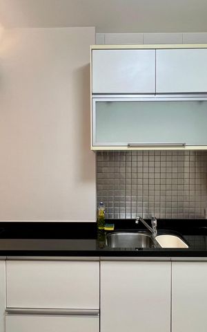 Apartamento à venda com 140m², 3 quartos e 2 vagas Apartamento à venda com 140m², 3 quartos e 2 vagasCozinha